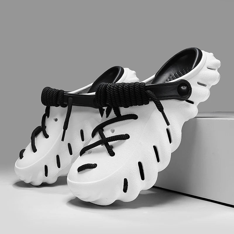 Ridge Laced Clogs