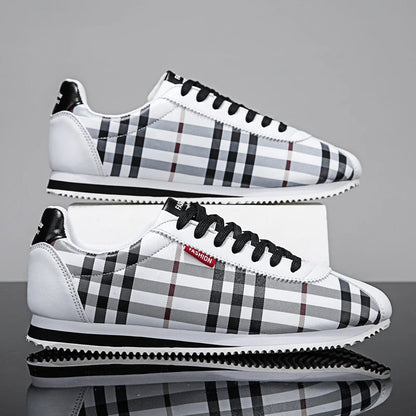 Avenue Check Sneaker