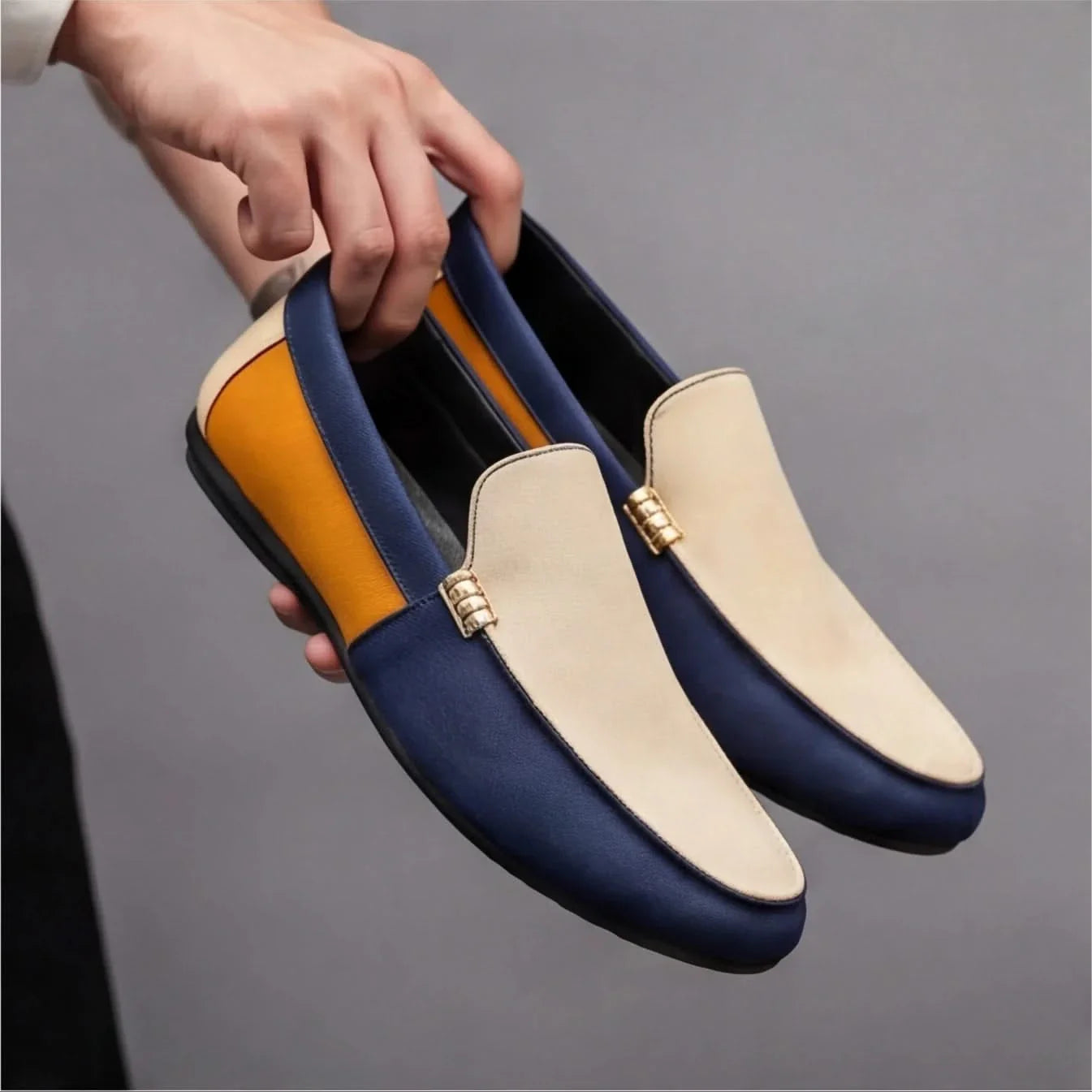 Tavira Canvas Loafers