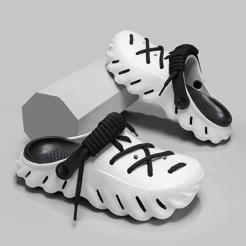 Ridge Laced Clogs