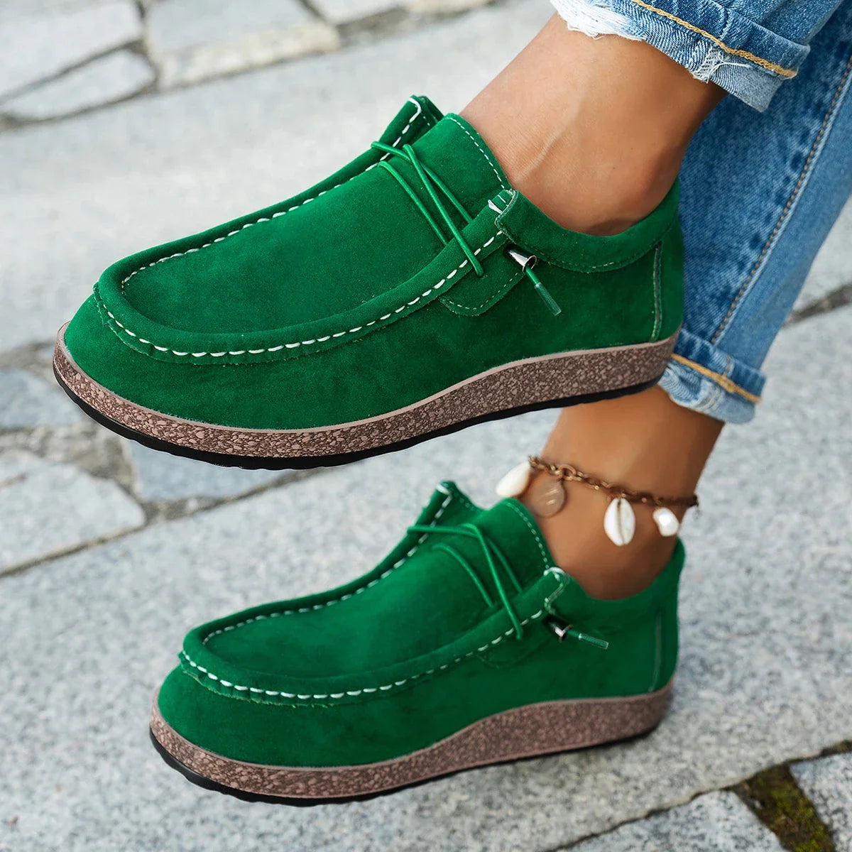 The Ellery Moc