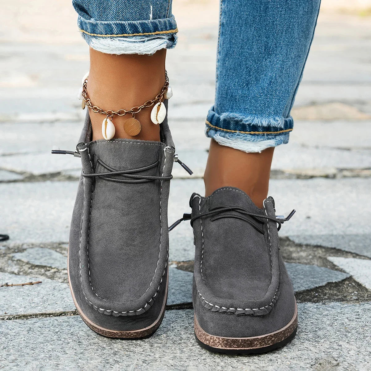 The Ellery Moc