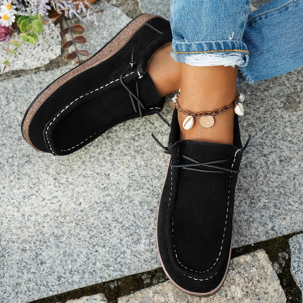 The Ellery Moc