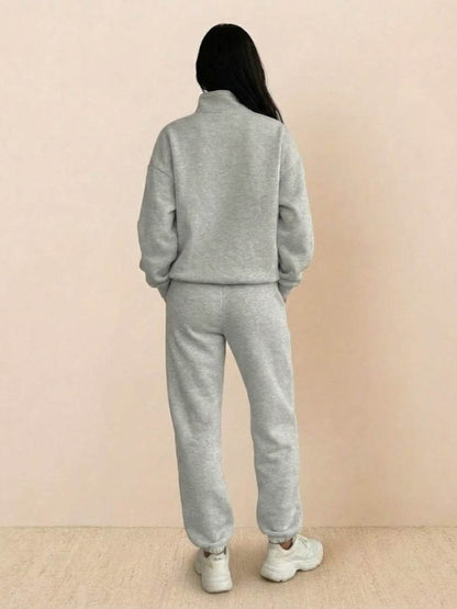 Athleisure at its Finest: Cotton-Blended Two-Piece Tracksuit