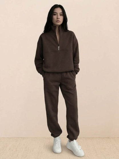 Athleisure at its Finest: Cotton-Blended Two-Piece Tracksuit